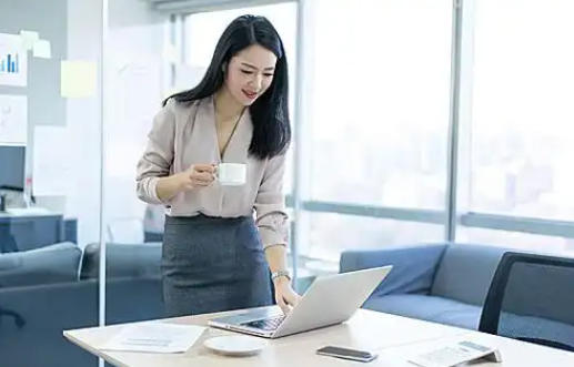 西安美冠鹏业商贸公司轮播图3